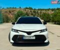 Білий Тойота Камрі, об'ємом двигуна 2.49 л та пробігом 180 тис. км за 25000 $, фото 1 на Automoto.ua