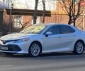 Белый Тойота Камри, объемом двигателя 2.49 л и пробегом 63 тыс. км за 25400 $, фото 1 на Automoto.ua