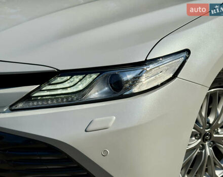 Белый Тойота Камри, объемом двигателя 2.49 л и пробегом 89 тыс. км за 28800 $, фото 14 на Automoto.ua