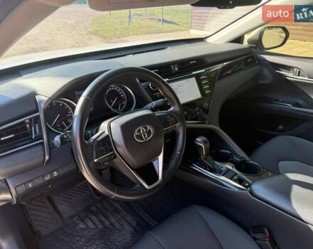 Белый Тойота Камри, объемом двигателя 2.49 л и пробегом 33 тыс. км за 23700 $, фото 15 на Automoto.ua