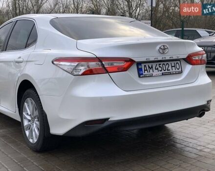 Белый Тойота Камри, объемом двигателя 2.5 л и пробегом 32 тыс. км за 24355 $, фото 17 на Automoto.ua