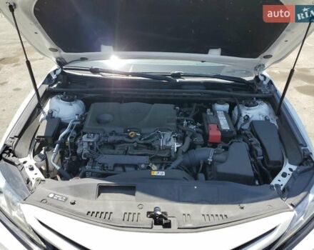 Белый Тойота Камри, объемом двигателя 2.49 л и пробегом 128 тыс. км за 18470 $, фото 10 на Automoto.ua