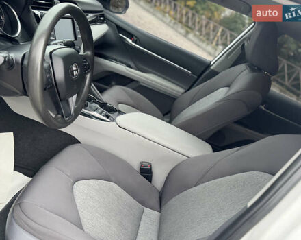 Білий Тойота Камрі, об'ємом двигуна 2.49 л та пробігом 129 тис. км за 21999 $, фото 13 на Automoto.ua