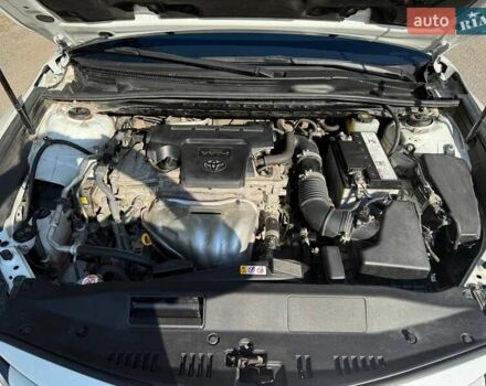 Белый Тойота Камри, объемом двигателя 2.49 л и пробегом 33 тыс. км за 23700 $, фото 29 на Automoto.ua