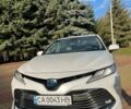 Белый Тойота Камри, объемом двигателя 2.49 л и пробегом 115 тыс. км за 30700 $, фото 1 на Automoto.ua