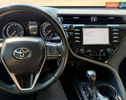 Белый Тойота Камри, объемом двигателя 2.49 л и пробегом 33 тыс. км за 23700 $, фото 25 на Automoto.ua