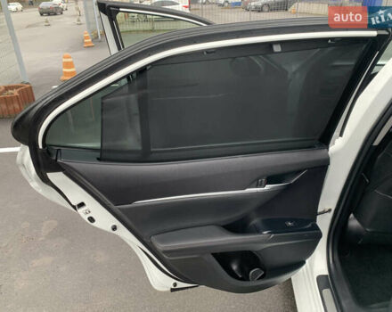 Белый Тойота Камри, объемом двигателя 2.49 л и пробегом 63 тыс. км за 23500 $, фото 26 на Automoto.ua