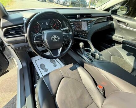 Белый Тойота Камри, объемом двигателя 2.5 л и пробегом 44 тыс. км за 13500 $, фото 7 на Automoto.ua