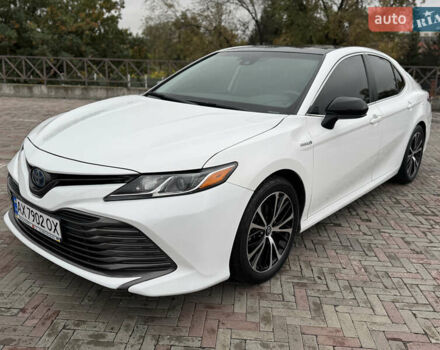 Белый Тойота Камри, объемом двигателя 2.49 л и пробегом 128 тыс. км за 22500 $, фото 18 на Automoto.ua