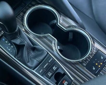 Белый Тойота Камри, объемом двигателя 2.5 л и пробегом 105 тыс. км за 18000 $, фото 15 на Automoto.ua