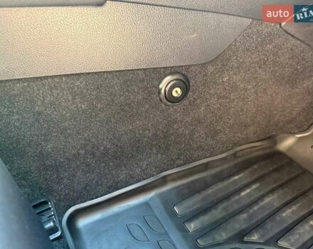 Белый Тойота Камри, объемом двигателя 2.49 л и пробегом 33 тыс. км за 23700 $, фото 26 на Automoto.ua