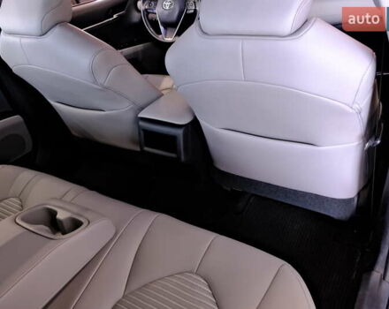 Белый Тойота Камри, объемом двигателя 2.5 л и пробегом 140 тыс. км за 21900 $, фото 40 на Automoto.ua