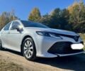 Белый Тойота Камри, объемом двигателя 0 л и пробегом 61 тыс. км за 15000 $, фото 8 на Automoto.ua