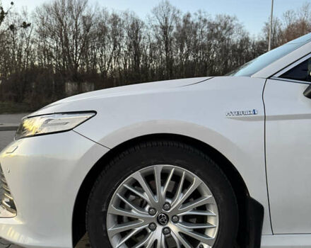 Белый Тойота Камри, объемом двигателя 2.49 л и пробегом 80 тыс. км за 27500 $, фото 27 на Automoto.ua