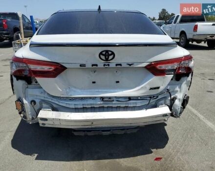 Белый Тойота Камри, объемом двигателя 2.49 л и пробегом 128 тыс. км за 18470 $, фото 5 на Automoto.ua