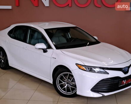 Белый Тойота Камри, объемом двигателя 2.5 л и пробегом 140 тыс. км за 21900 $, фото 4 на Automoto.ua