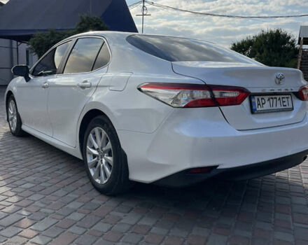 Белый Тойота Камри, объемом двигателя 2.49 л и пробегом 111 тыс. км за 23000 $, фото 6 на Automoto.ua