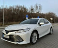Белый Тойота Камри, объемом двигателя 2.49 л и пробегом 80 тыс. км за 27500 $, фото 1 на Automoto.ua
