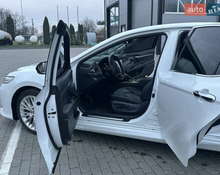 Білий Тойота Камрі, об'ємом двигуна 2.49 л та пробігом 82 тис. км за 26300 $, фото 34 на Automoto.ua