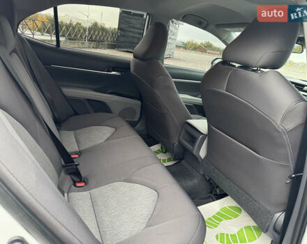 Білий Тойота Камрі, об'ємом двигуна 2.49 л та пробігом 129 тис. км за 21999 $, фото 16 на Automoto.ua