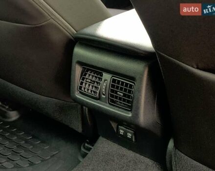 Белый Тойота Камри, объемом двигателя 2.5 л и пробегом 32 тыс. км за 24355 $, фото 30 на Automoto.ua