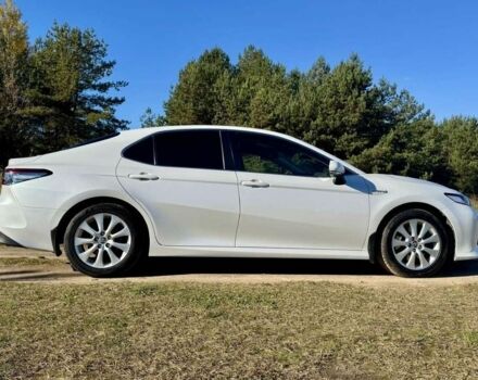 Белый Тойота Камри, объемом двигателя 0 л и пробегом 61 тыс. км за 15000 $, фото 7 на Automoto.ua