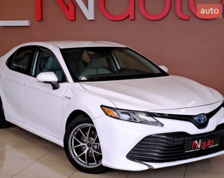 Белый Тойота Камри, объемом двигателя 2.5 л и пробегом 140 тыс. км за 21900 $, фото 5 на Automoto.ua