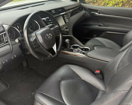 Білий Тойота Камрі, об'ємом двигуна 2.49 л та пробігом 265 тис. км за 24000 $, фото 5 на Automoto.ua