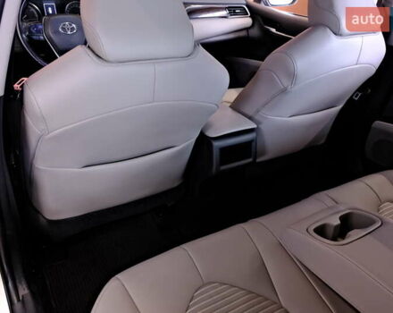 Белый Тойота Камри, объемом двигателя 2.5 л и пробегом 140 тыс. км за 21900 $, фото 36 на Automoto.ua