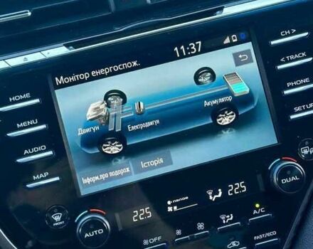 Белый Тойота Камри, объемом двигателя 2.5 л и пробегом 105 тыс. км за 18000 $, фото 12 на Automoto.ua