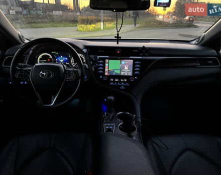 Белый Тойота Камри, объемом двигателя 2.49 л и пробегом 80 тыс. км за 27500 $, фото 26 на Automoto.ua