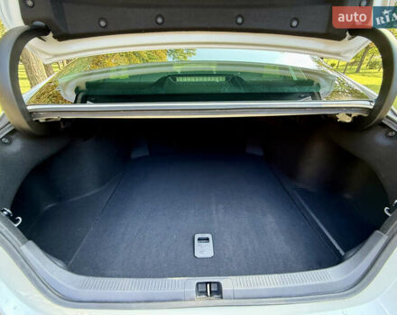 Белый Тойота Камри, объемом двигателя 2.49 л и пробегом 89 тыс. км за 28800 $, фото 20 на Automoto.ua