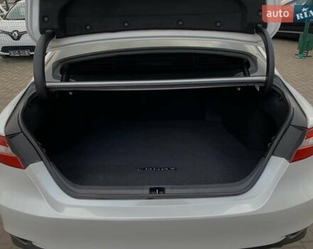 Белый Тойота Камри, объемом двигателя 2.5 л и пробегом 32 тыс. км за 24355 $, фото 27 на Automoto.ua