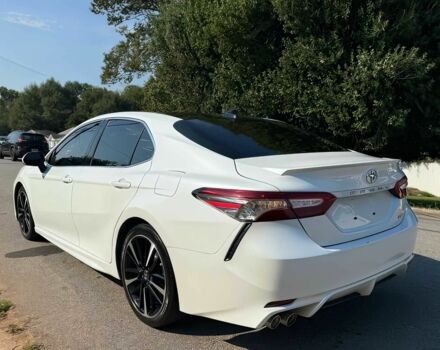 Белый Тойота Камри, объемом двигателя 2.5 л и пробегом 44 тыс. км за 13500 $, фото 5 на Automoto.ua