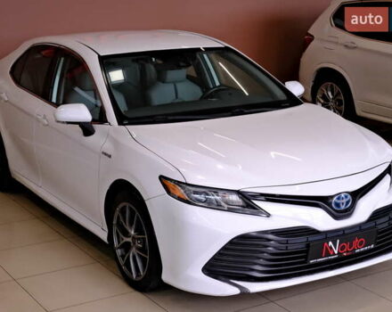 Белый Тойота Камри, объемом двигателя 2.5 л и пробегом 140 тыс. км за 21900 $, фото 3 на Automoto.ua