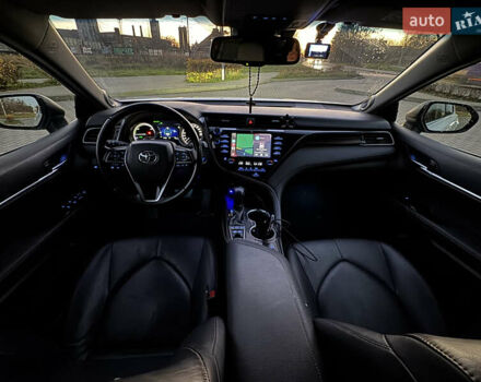 Белый Тойота Камри, объемом двигателя 2.49 л и пробегом 80 тыс. км за 27500 $, фото 16 на Automoto.ua