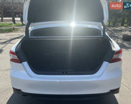 Білий Тойота Камрі, об'ємом двигуна 2.5 л та пробігом 127 тис. км за 25700 $, фото 10 на Automoto.ua