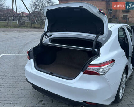 Білий Тойота Камрі, об'ємом двигуна 2.49 л та пробігом 82 тис. км за 26300 $, фото 15 на Automoto.ua