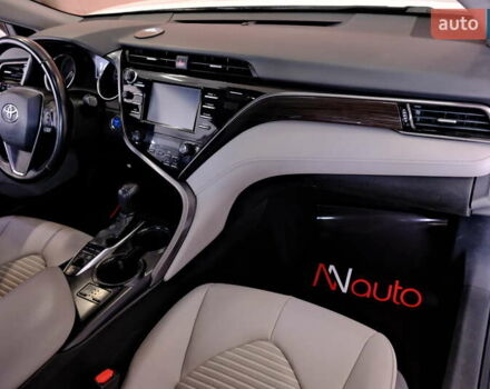 Белый Тойота Камри, объемом двигателя 2.5 л и пробегом 140 тыс. км за 21900 $, фото 44 на Automoto.ua