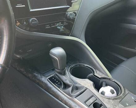 Белый Тойота Камри, объемом двигателя 2.49 л и пробегом 111 тыс. км за 23000 $, фото 11 на Automoto.ua