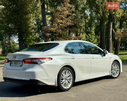 Белый Тойота Камри, объемом двигателя 2.49 л и пробегом 89 тыс. км за 28800 $, фото 5 на Automoto.ua