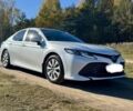 Белый Тойота Камри, объемом двигателя 0 л и пробегом 61 тыс. км за 15000 $, фото 1 на Automoto.ua
