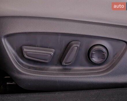 Белый Тойота Камри, объемом двигателя 2.5 л и пробегом 140 тыс. км за 21900 $, фото 19 на Automoto.ua