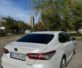 Белый Тойота Камри, объемом двигателя 2.49 л и пробегом 101 тыс. км за 28000 $, фото 3 на Automoto.ua
