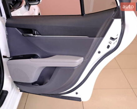 Белый Тойота Камри, объемом двигателя 2.5 л и пробегом 140 тыс. км за 21900 $, фото 38 на Automoto.ua