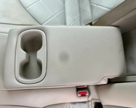 Білий Тойота Камрі, об'ємом двигуна 2.5 л та пробігом 66 тис. км за 16000 $, фото 11 на Automoto.ua