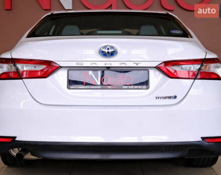 Белый Тойота Камри, объемом двигателя 2.5 л и пробегом 140 тыс. км за 21900 $, фото 12 на Automoto.ua