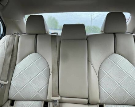 Білий Тойота Камрі, об'ємом двигуна 2.5 л та пробігом 66 тис. км за 16000 $, фото 13 на Automoto.ua