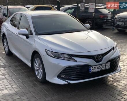 Белый Тойота Камри, объемом двигателя 2.5 л и пробегом 32 тыс. км за 24355 $, фото 9 на Automoto.ua