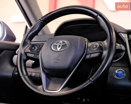 Белый Тойота Камри, объемом двигателя 2.5 л и пробегом 140 тыс. км за 21900 $, фото 49 на Automoto.ua